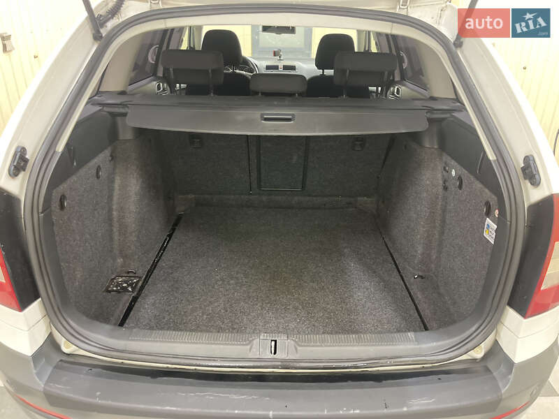 Универсал Skoda Octavia 2012 в Олевске