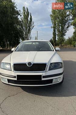 Лифтбек Skoda Octavia 2006 в 