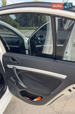 Лифтбек Skoda Octavia 2006 в 