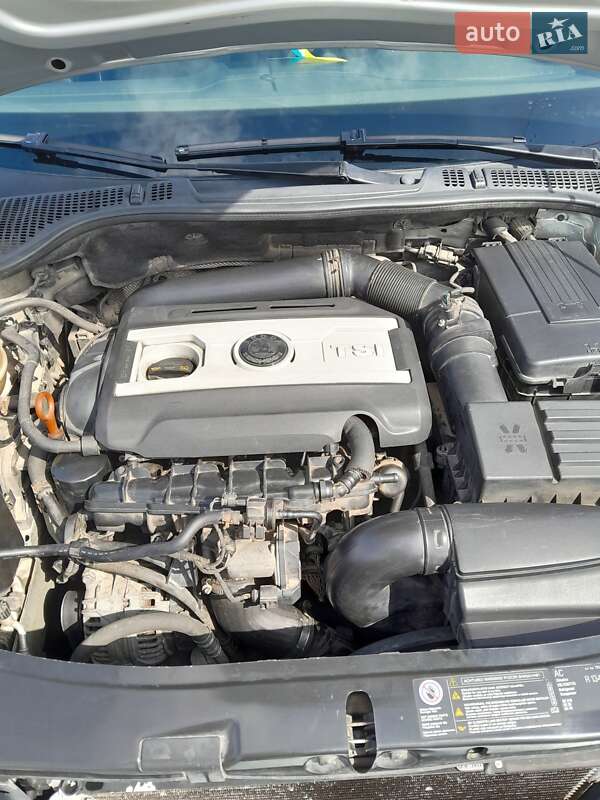 Ліфтбек Skoda Octavia 2012 в Запоріжжі