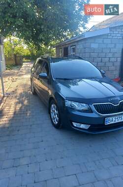 Універсал Skoda Octavia 2014 в Кропивницькому