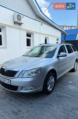 Универсал Skoda Octavia 2012 в Киеве