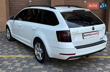 Універсал Skoda Octavia 2018 в  фото 48 Універсал Skoda Octavia 2018 в