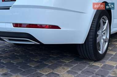 Універсал Skoda Octavia 2018 в  фото 40 Універсал Skoda Octavia 2018 в