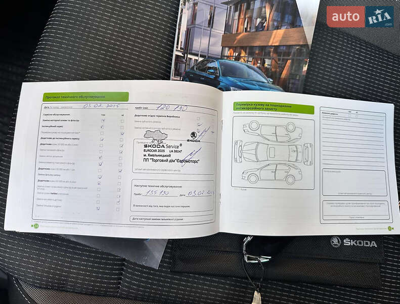 Ліфтбек Skoda Octavia 2021 в Чернівцях