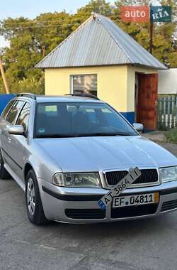 Универсал Skoda Octavia 2003 в Ивано-Франковске