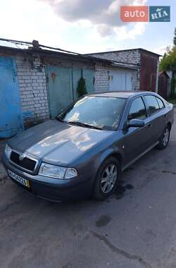 Лифтбек Skoda Octavia 2005 в Черкассах
