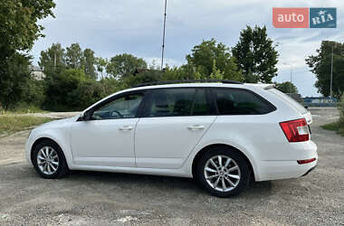 Универсал Skoda Octavia 2016 в Каменец-Подольском