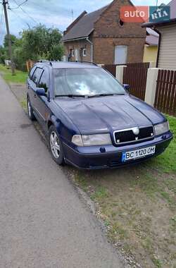 Универсал Skoda Octavia 2000 в Стрые