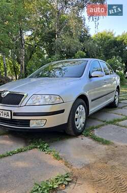 Ліфтбек Skoda Octavia 2005 в Чернівцях