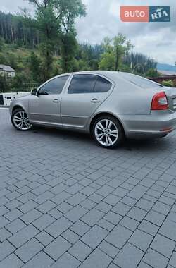 Лифтбек Skoda Octavia 2009 в Межгорье