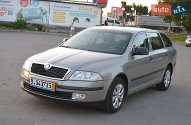 Универсал Skoda Octavia 2010 в Виннице