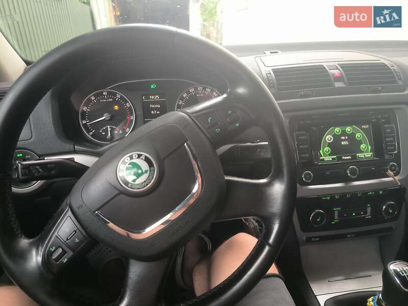 Ліфтбек Skoda Octavia 2010 в Львові