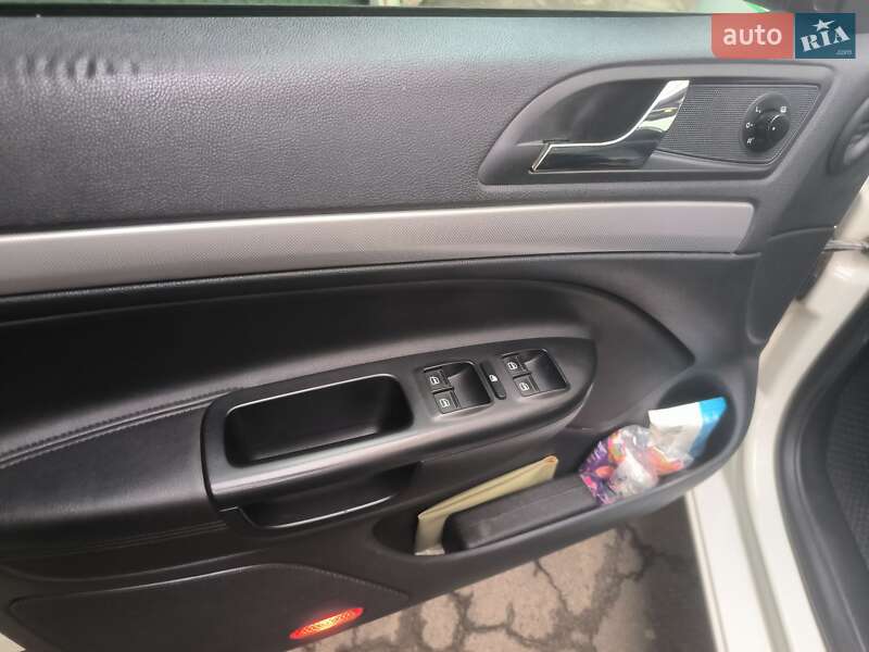 Ліфтбек Skoda Octavia 2010 в Львові