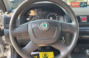 Лифтбек Skoda Octavia 2010 в 