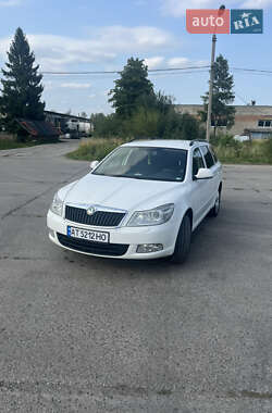 Універсал Skoda Octavia 2010 в Надвірній