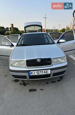 Ліфтбек Skoda Octavia 2001 в Жашківу