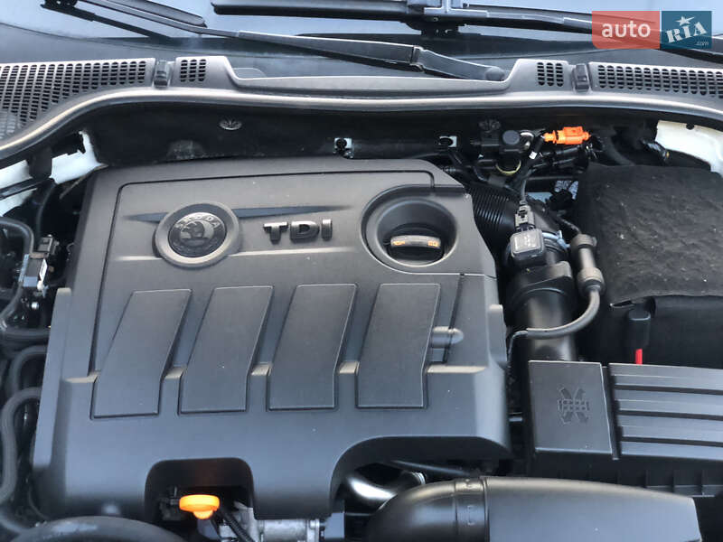 Универсал Skoda Octavia 2012 в Хусте