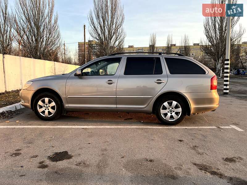 Универсал Skoda Octavia 2012 в Днепре