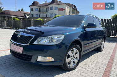 Универсал Skoda Octavia 2011 в 