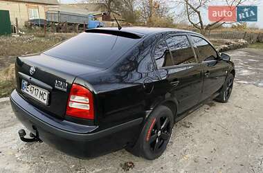 Лифтбек Skoda Octavia 2004 в 