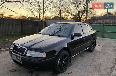 Лифтбек Skoda Octavia 2004 в 