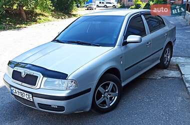 Ліфтбек Skoda Octavia 2002 в Лисянці
