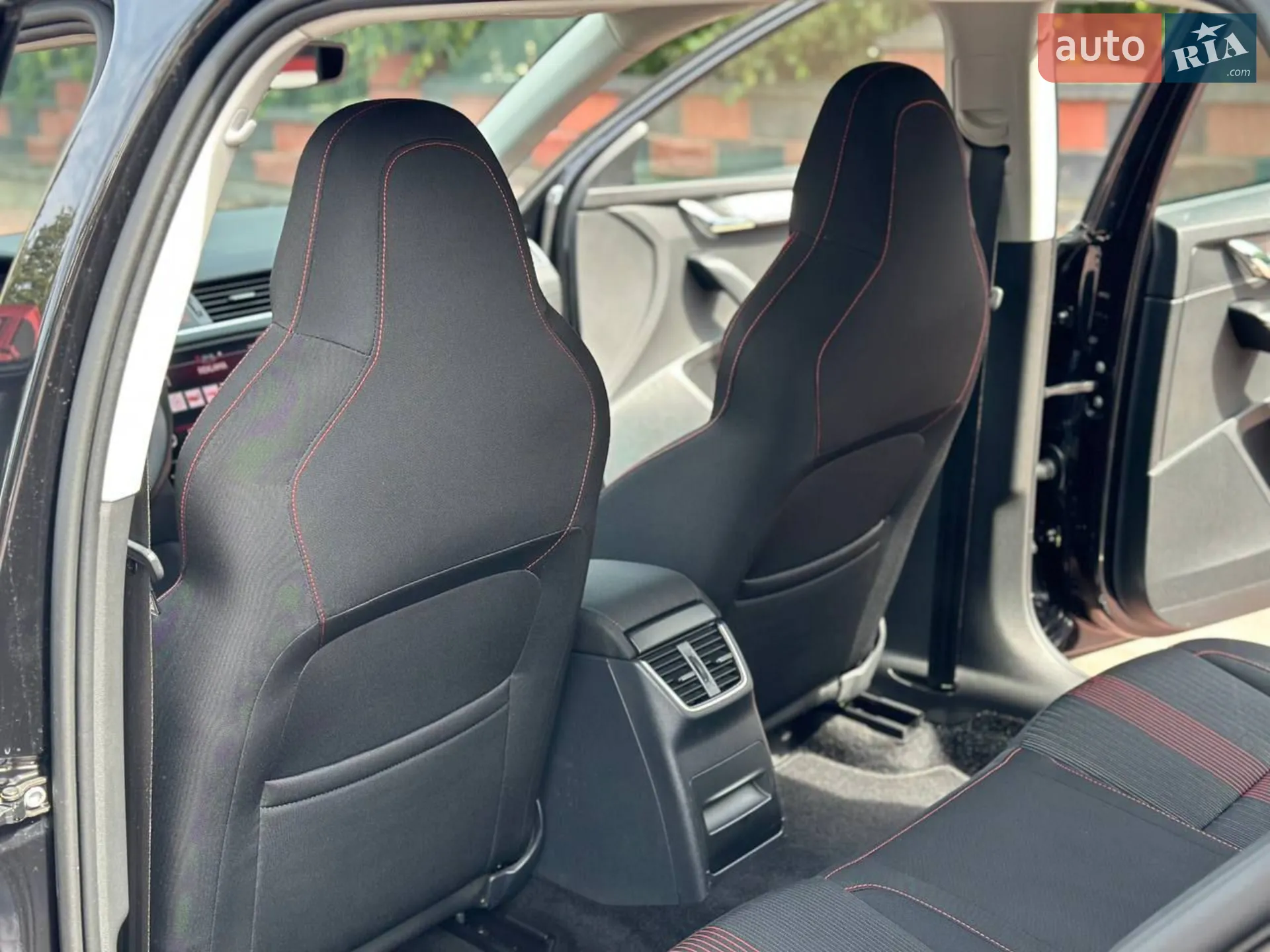 2018 Skoda Octavia - мініатюра 43