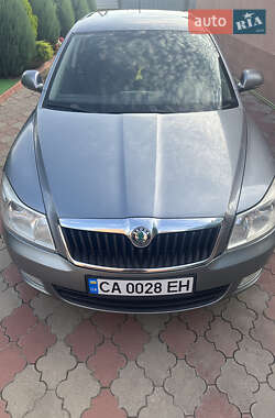 Лифтбек Skoda Octavia 2012 в Черкассах