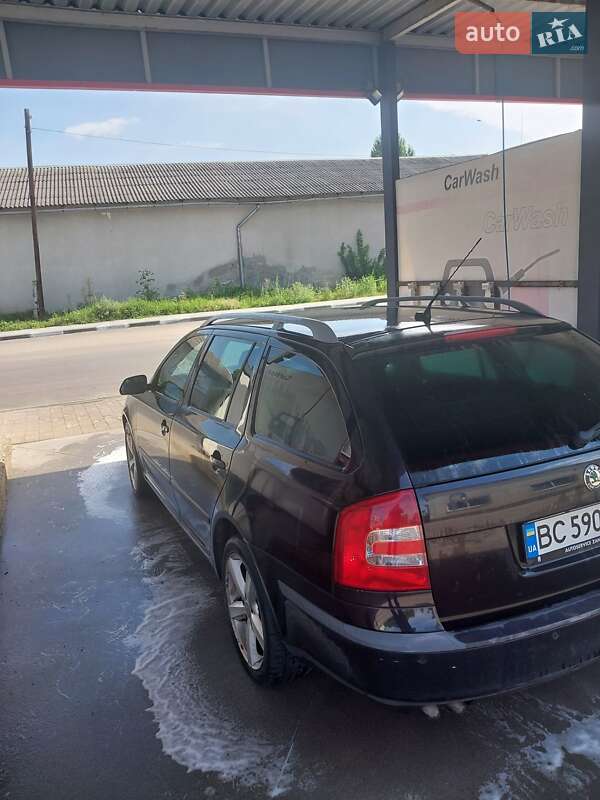 Универсал Skoda Octavia 2008 в Стрые