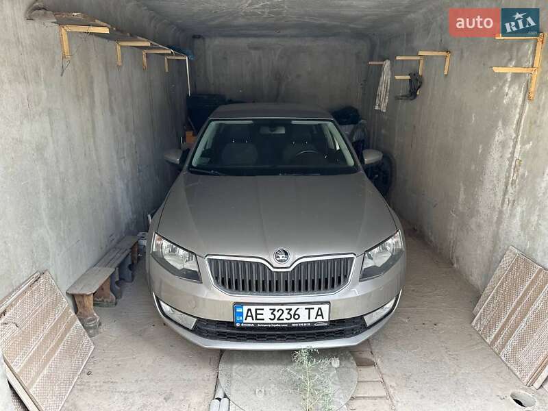 Лифтбек Skoda Octavia 2014 в Днепре фото 4 Лифтбек Skoda Octavia 2014 в Днепре