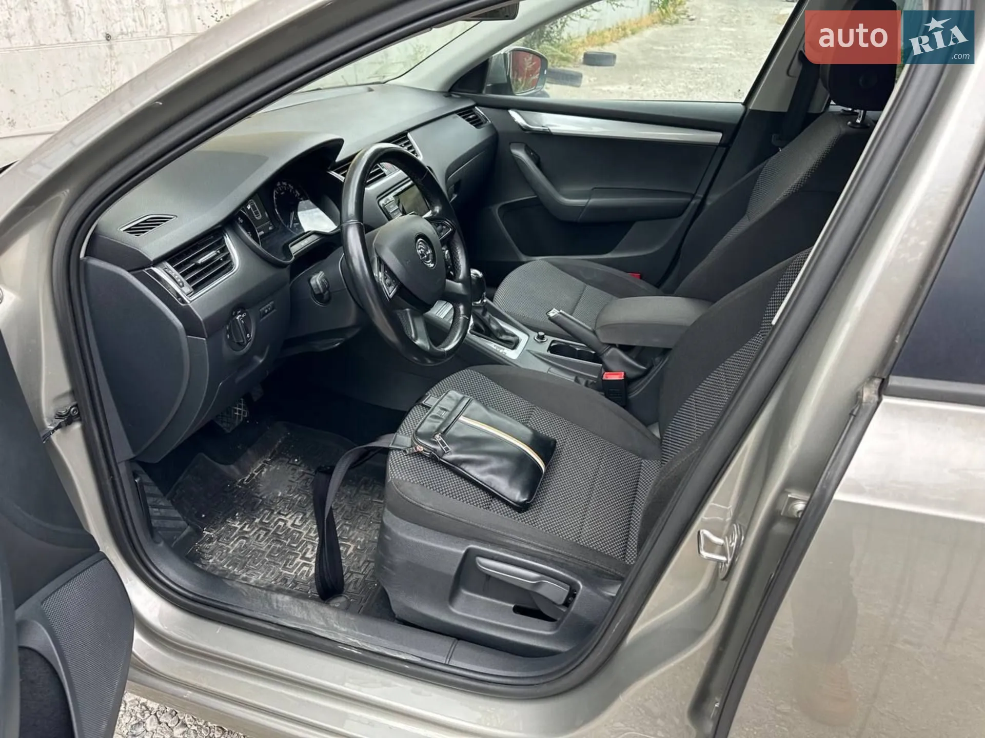 2014 Skoda Octavia - мініатюра 16