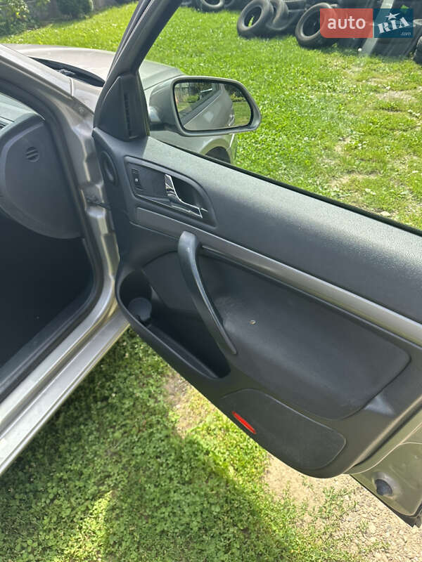 Універсал Skoda Octavia 2006 в Косові фото 17 Універсал Skoda Octavia 2006 в Косові