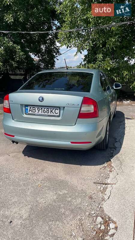 Ліфтбек Skoda Octavia 2009 в Гайсину