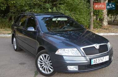 Універсал Skoda Octavia 2008 в Дніпрі
