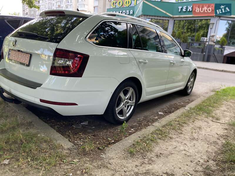 Универсал Skoda Octavia 2019 в Луцке