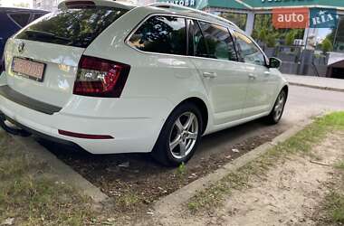 Универсал Skoda Octavia 2019 в 