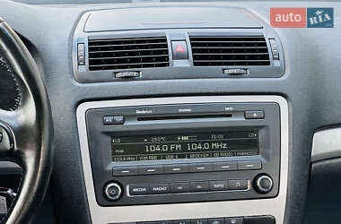 Лифтбек Skoda Octavia 2009 в 