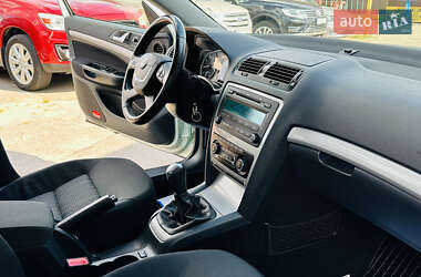 Лифтбек Skoda Octavia 2009 в 