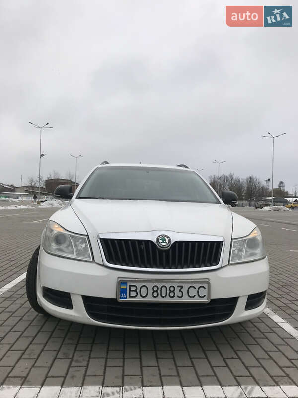 Универсал Skoda Octavia 2010 в Тернополе