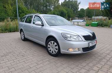 Универсал Skoda Octavia 2009 в Луцке