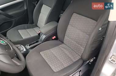 Универсал Skoda Octavia 2009 в 