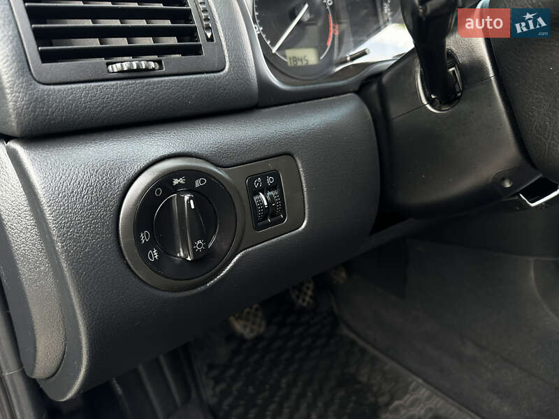 Универсал Skoda Octavia 2001 в Львове