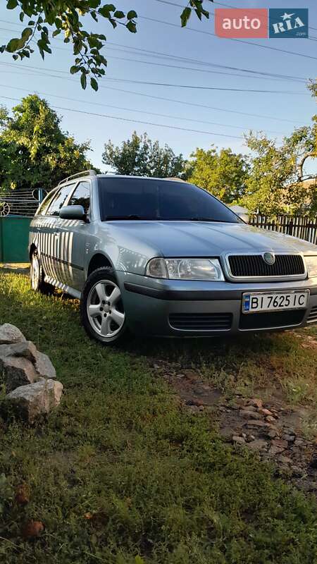Універсал Skoda Octavia 2003 в Полтаві
