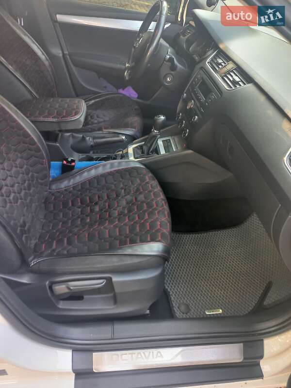 Универсал Skoda Octavia 2014 в Ильинцах