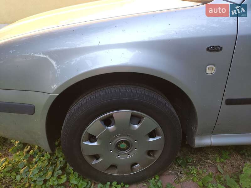 Универсал Skoda Octavia 2001 в Киеве