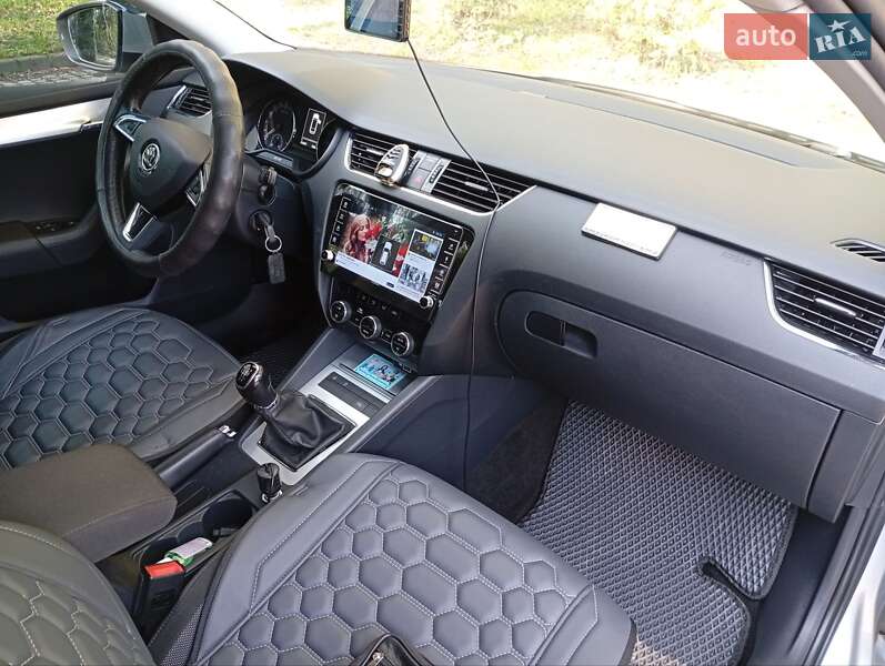 Універсал Skoda Octavia 2018 в Бориславі