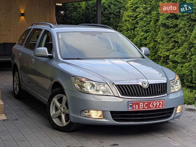 Skoda Octavia 2011 Skoda Octavia 2011