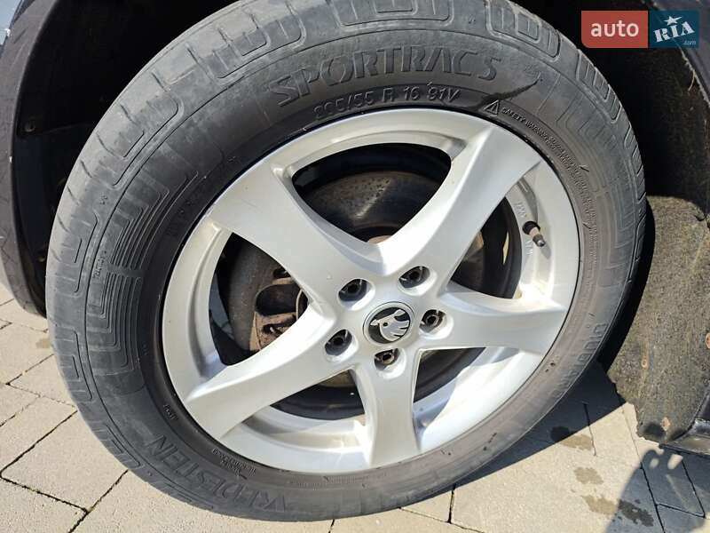 Універсал Skoda Octavia 2010 в Брошневі-Облозі