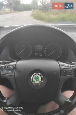 Лифтбек Skoda Octavia 2004 в 